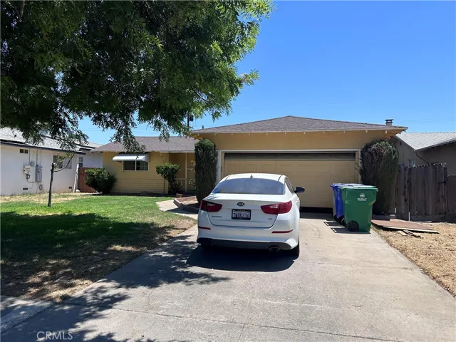 2366 1st Street, Atwater, California 95301