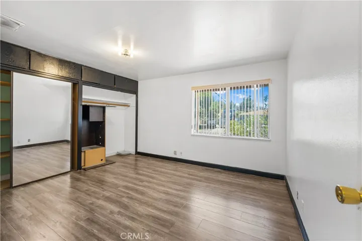 1002 W Avenue J9, Lancaster, California 93534