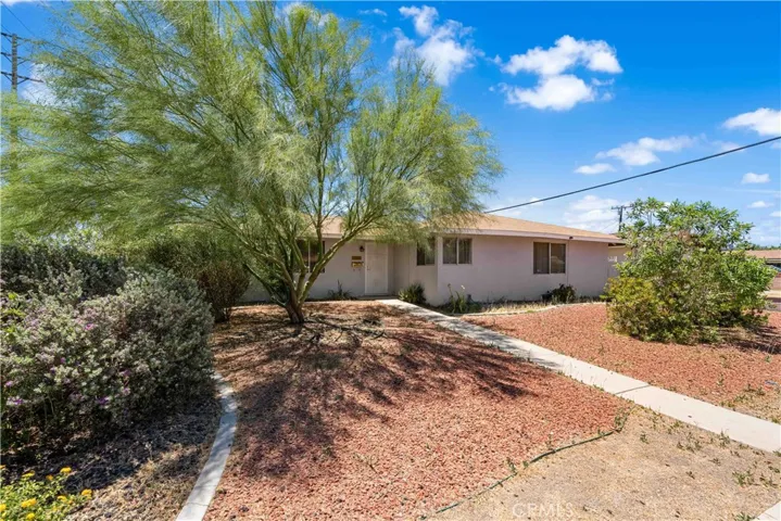 1002 W Avenue J9, Lancaster, California 93534
