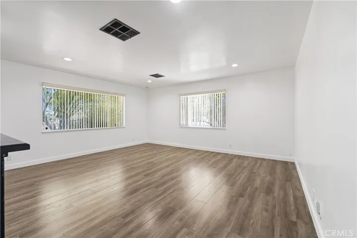 1002 W Avenue J9, Lancaster, California 93534