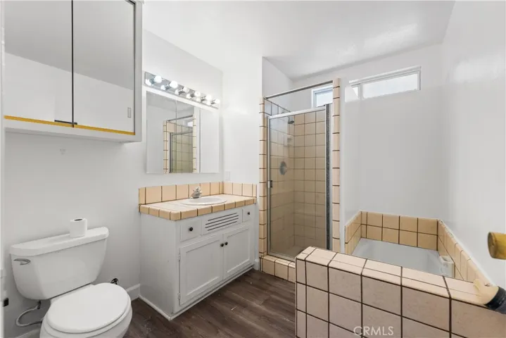 1002 W Avenue J9, Lancaster, California 93534