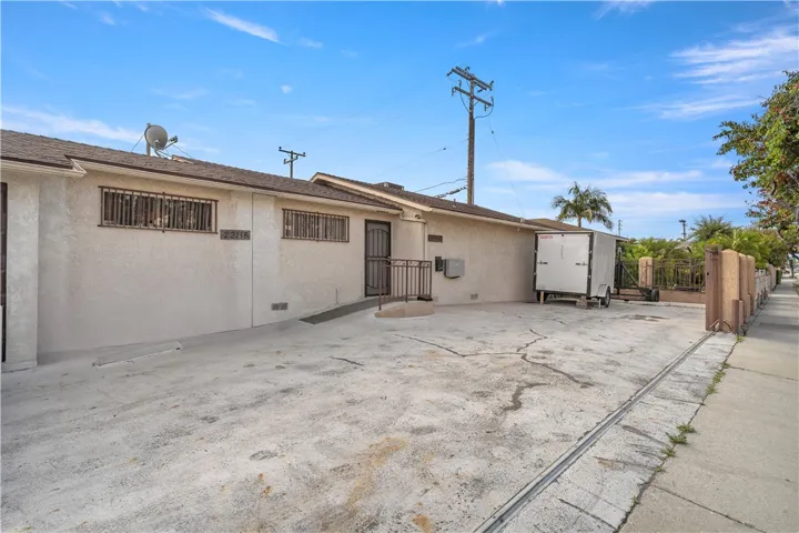 22118 Avalon Boulevard, Carson, California 90745