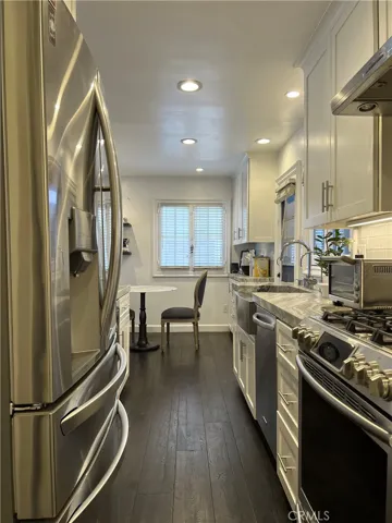 116 N Edison Place, Long Beach, California 90802