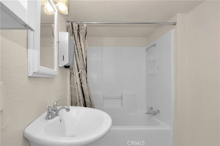 4490 E Florida Avenue, Hemet, California 92544