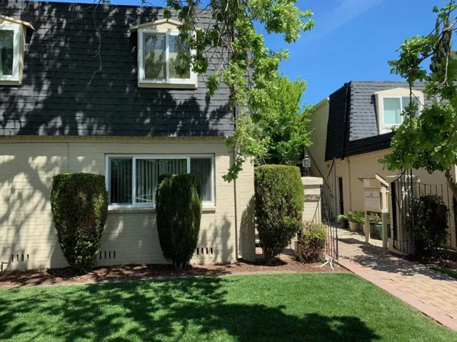 1423 Regent Street 3, Redwood City, California 94061