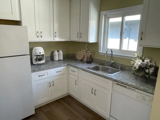 1423 Regent Street 3, Redwood City, California 94061