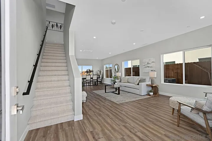 212 S 66th Street, San Diego, California 92114