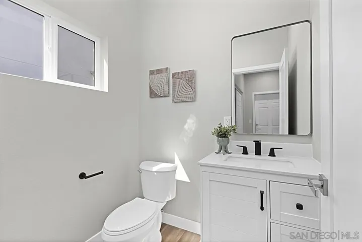 212 S 66th Street, San Diego, California 92114