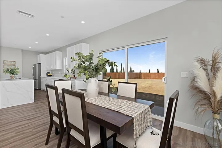 212 S 66th Street, San Diego, California 92114