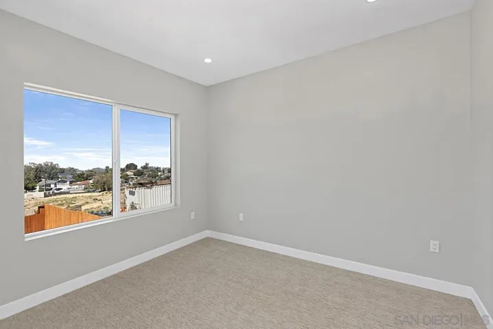 212 S 66th Street, San Diego, California 92114