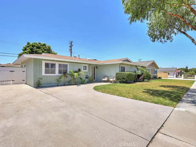 8311 San Marino Drive, Buena Park, California 90620