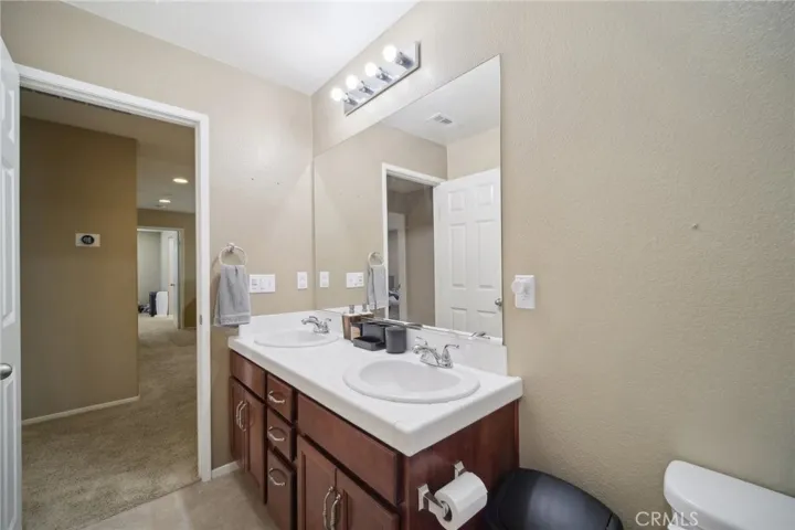 42503 71st Street W, Lancaster, California 93536