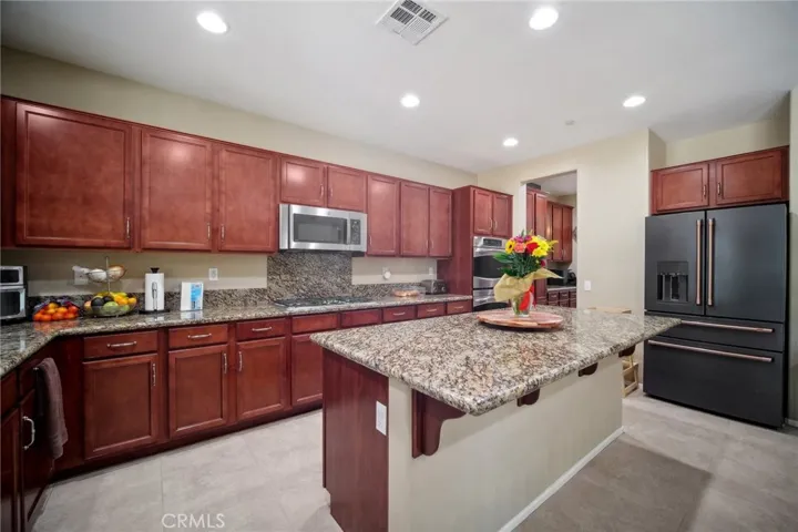 42503 71st Street W, Lancaster, California 93536