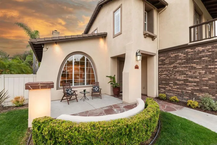 8081 Paseo Arrayan, Carlsbad, California 92009