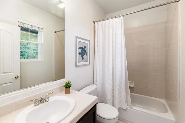8081 Paseo Arrayan, Carlsbad, California 92009