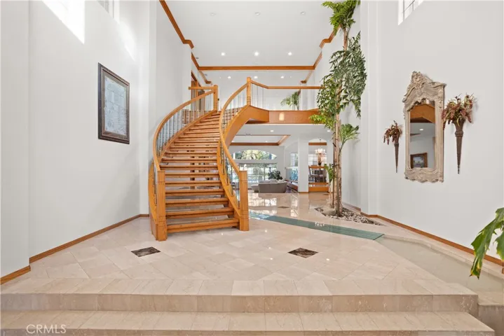 840 Peninsula Avenue, Claremont, California 91711