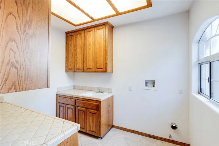 840 Peninsula Avenue, Claremont, California 91711