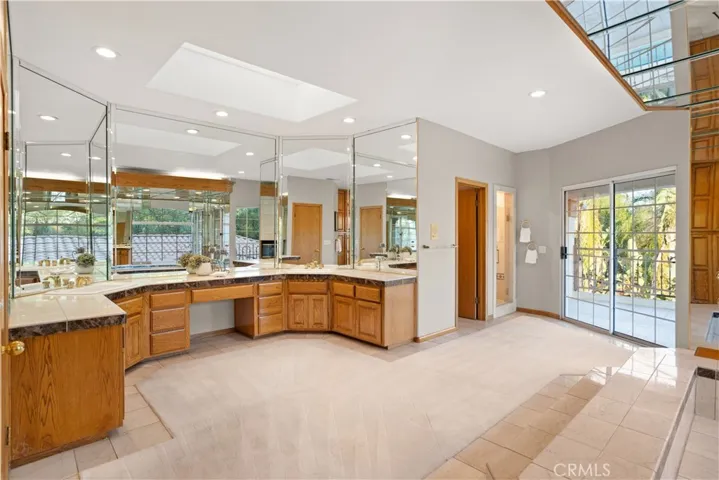 840 Peninsula Avenue, Claremont, California 91711