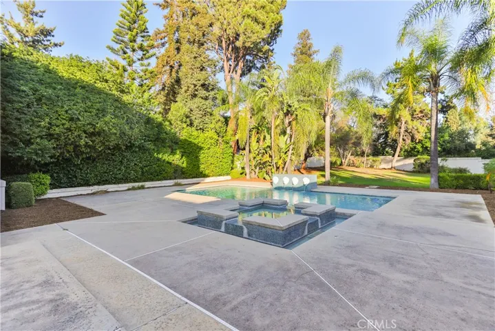 840 Peninsula Avenue, Claremont, California 91711