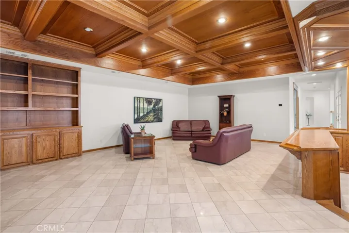 840 Peninsula Avenue, Claremont, California 91711
