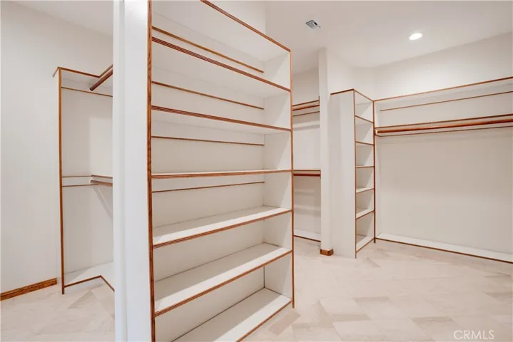 840 Peninsula Avenue, Claremont, California 91711