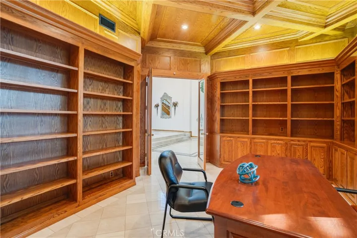 840 Peninsula Avenue, Claremont, California 91711