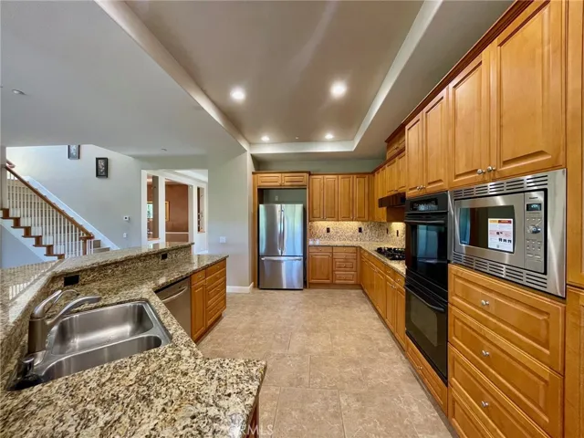 17585 Edgewood Lane, Yorba Linda, California 92886