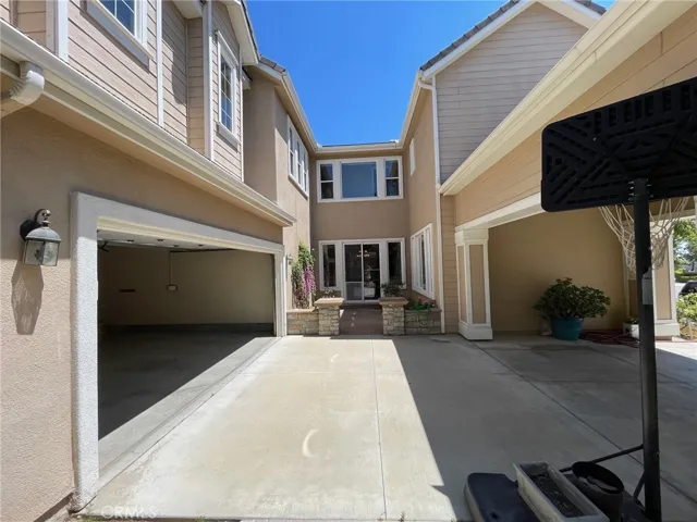 17585 Edgewood Lane, Yorba Linda, California 92886
