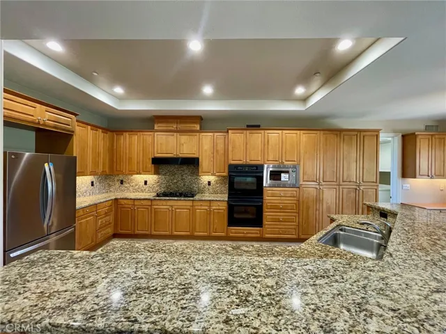 17585 Edgewood Lane, Yorba Linda, California 92886