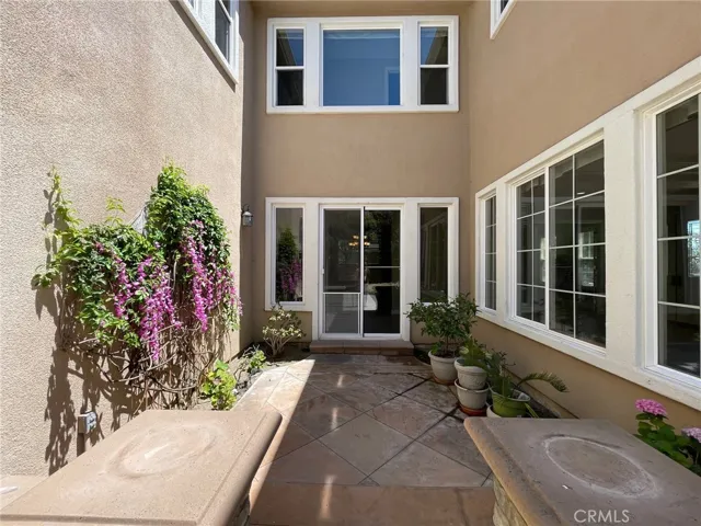 17585 Edgewood Lane, Yorba Linda, California 92886