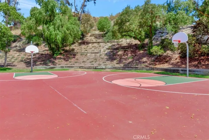 21011 North Hampton Way, Lake Forest, California 92630