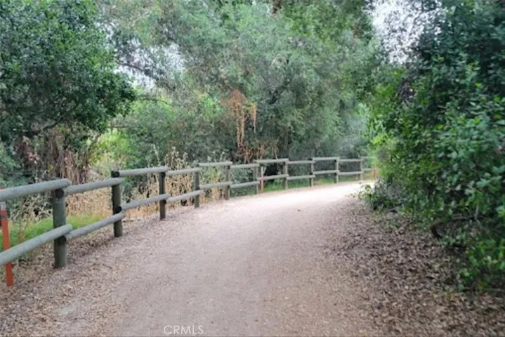 21011 North Hampton Way, Lake Forest, California 92630