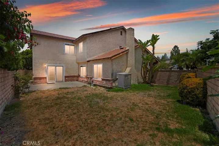 21011 North Hampton Way, Lake Forest, California 92630