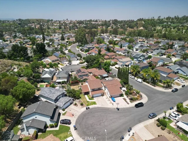 21011 North Hampton Way, Lake Forest, California 92630