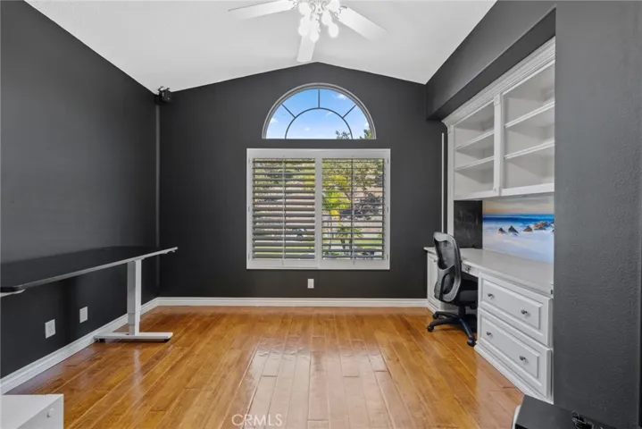 60 Foxtail Lane, Rancho Santa Margarita, California 92679