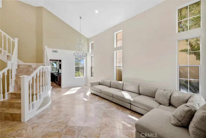 60 Foxtail Lane, Rancho Santa Margarita, California 92679