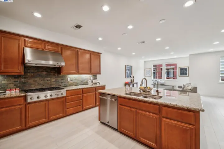4528 Mirano Ct, Dublin, California 94568