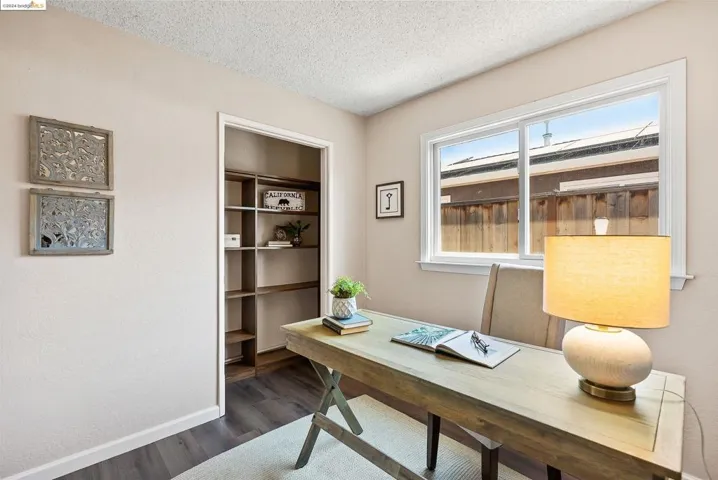 5576 Idlewild Ave, Livermore, California 94551