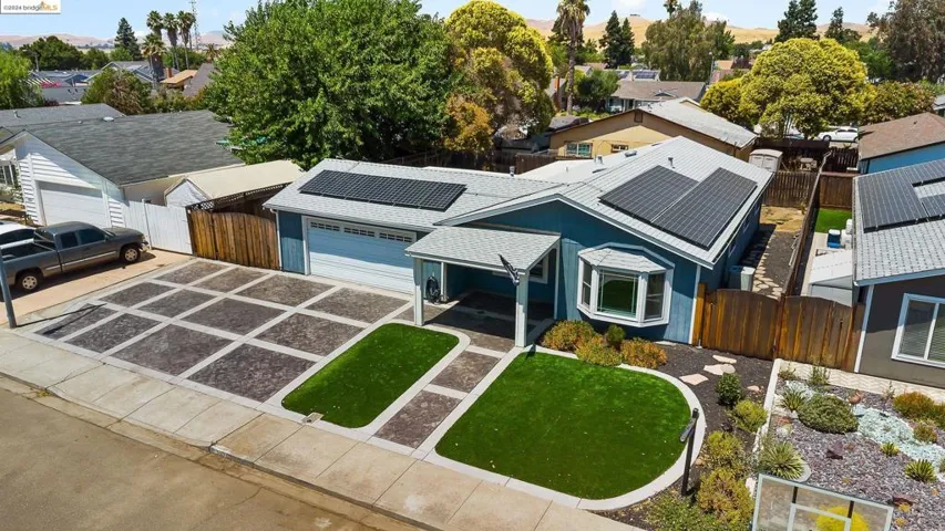 5576 Idlewild Ave, Livermore, California 94551