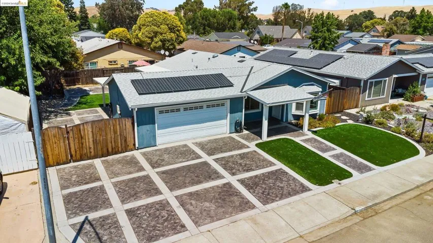 5576 Idlewild Ave, Livermore, California 94551