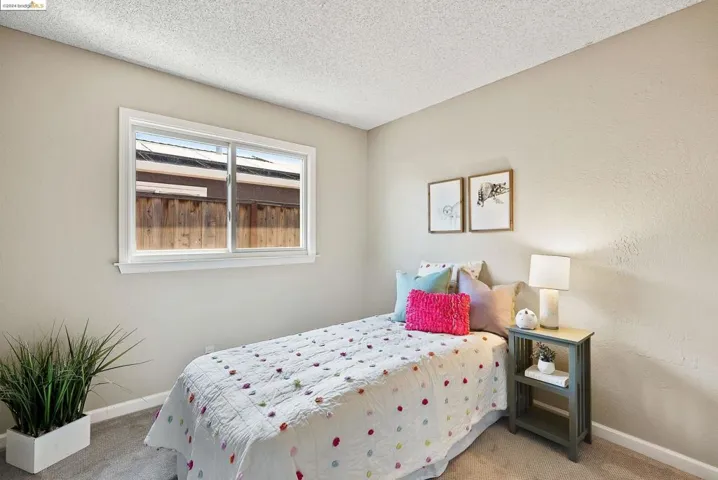5576 Idlewild Ave, Livermore, California 94551