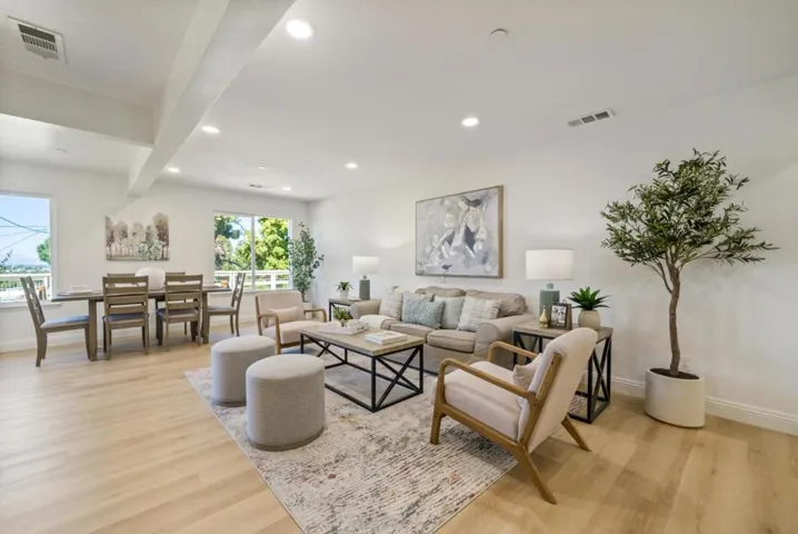 13 Hillbarn Court, San Mateo, California 94403