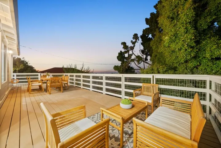 13 Hillbarn Court, San Mateo, California 94403