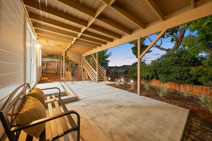 13 Hillbarn Court, San Mateo, California 94403