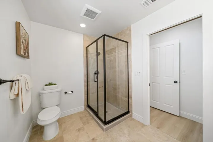 13 Hillbarn Court, San Mateo, California 94403