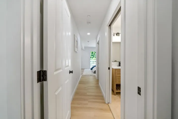 13 Hillbarn Court, San Mateo, California 94403