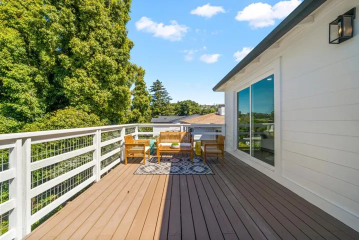 13 Hillbarn Court, San Mateo, California 94403