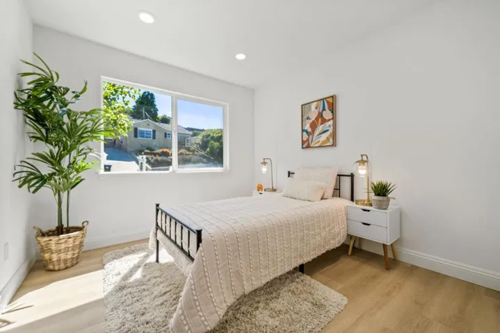 13 Hillbarn Court, San Mateo, California 94403