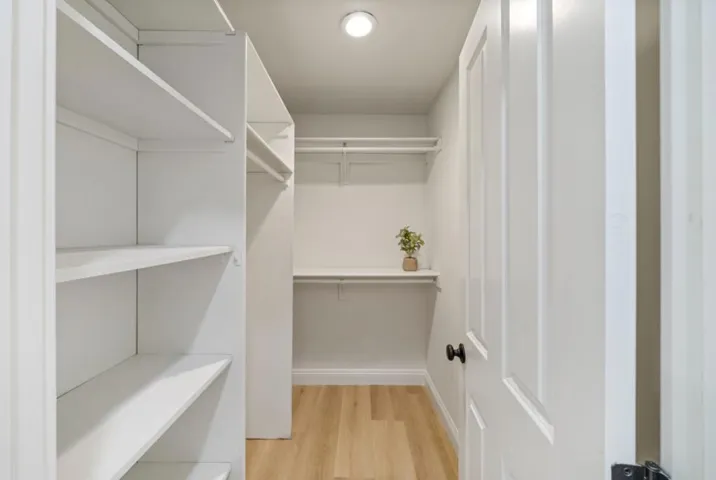 13 Hillbarn Court, San Mateo, California 94403