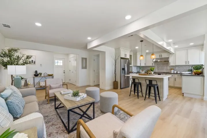 13 Hillbarn Court, San Mateo, California 94403